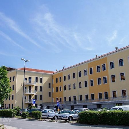 Checkpoint Apartments Мостар Экстерьер фото