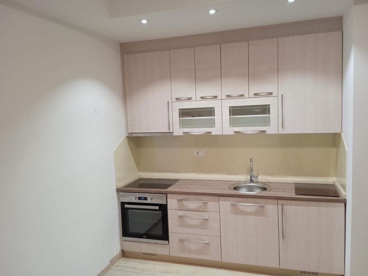 Checkpoint Apartments Мостар Экстерьер фото
