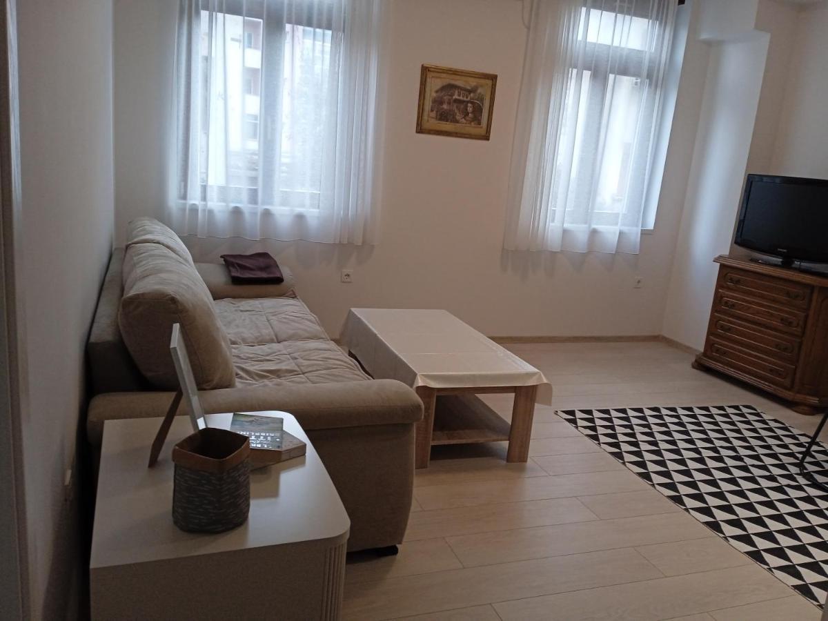 Checkpoint Apartments Мостар Экстерьер фото