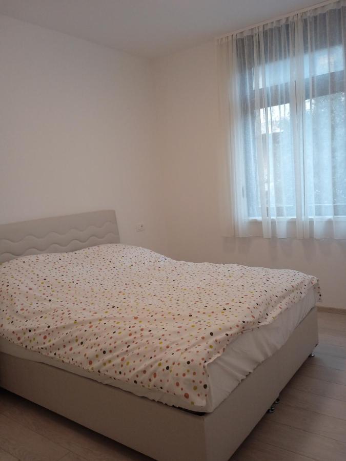 Checkpoint Apartments Мостар Экстерьер фото
