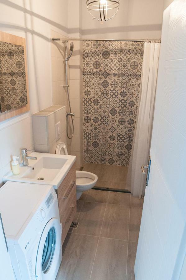 Checkpoint Apartments Мостар Экстерьер фото