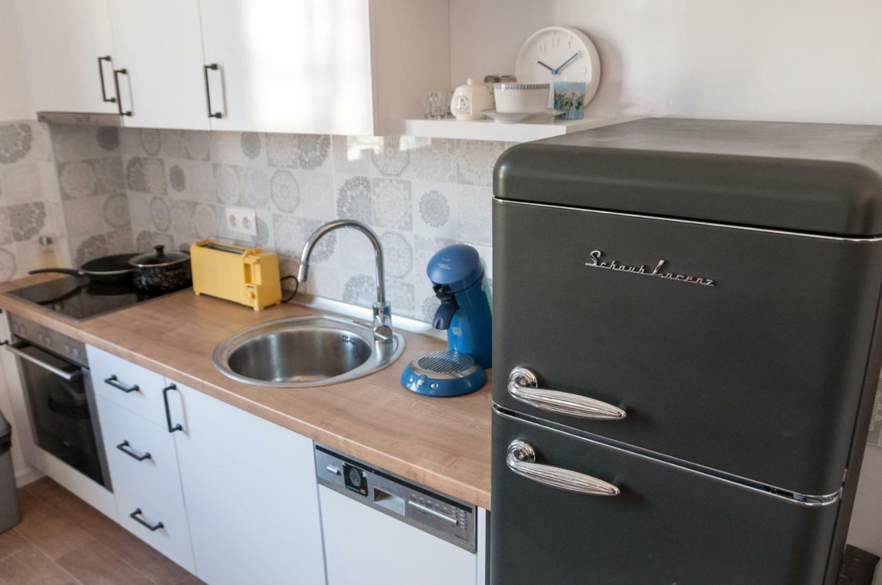 Checkpoint Apartments Мостар Экстерьер фото